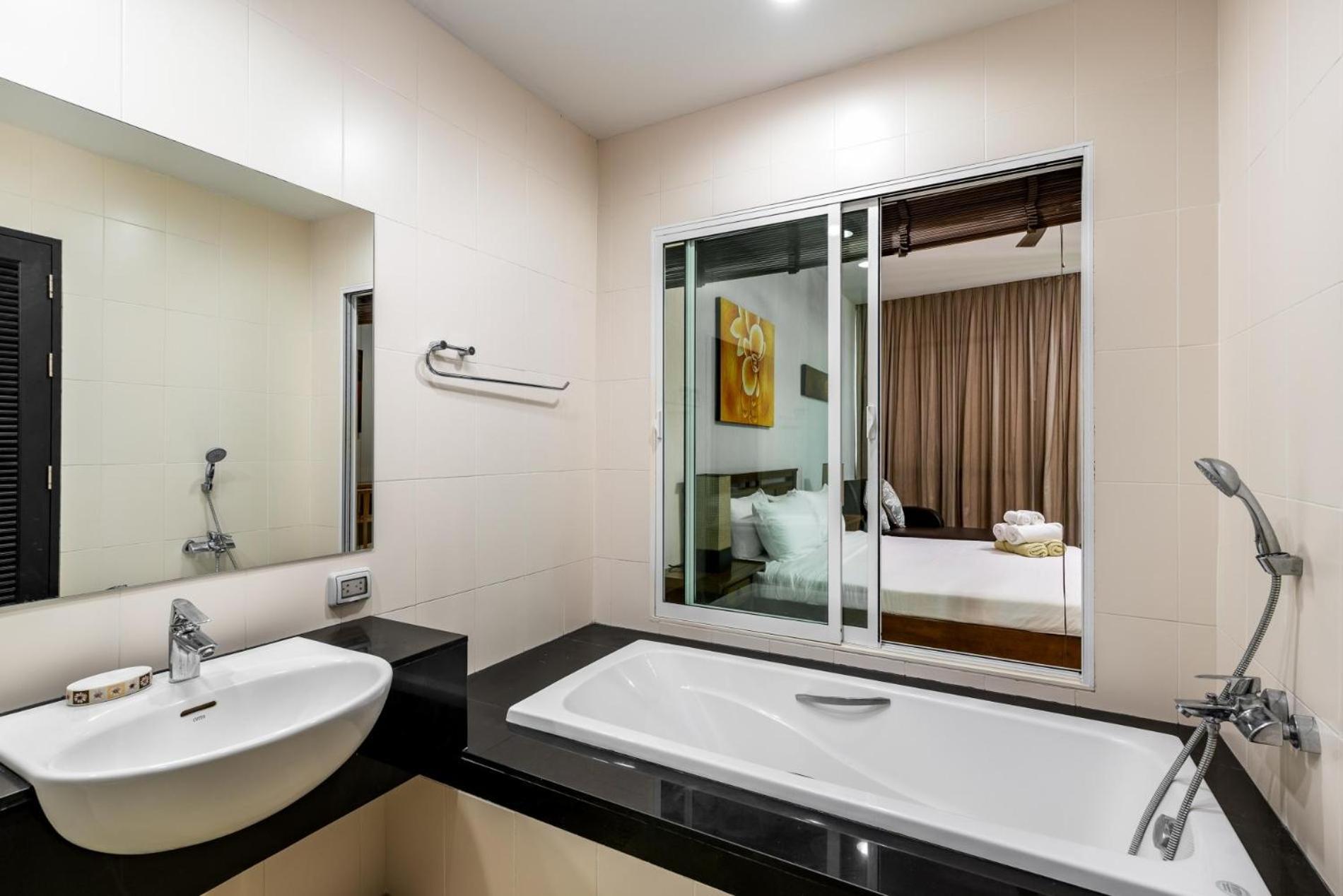 Veloche 2 bedroom apartment with seaview Karon Buitenkant foto